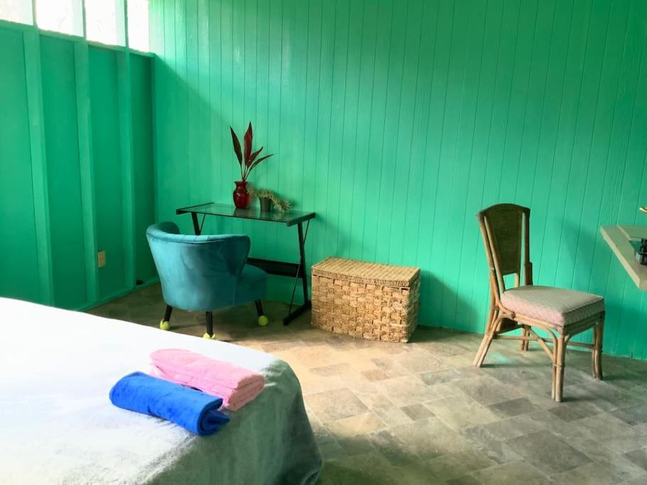 Отель Simple Rustic Studio Deluxe Bed In Tropical Fruits Garden Mountain View Экстерьер фото